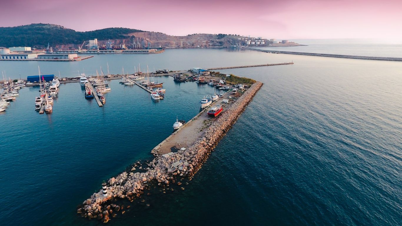 Port Of Bar - Montenegro Best Tours